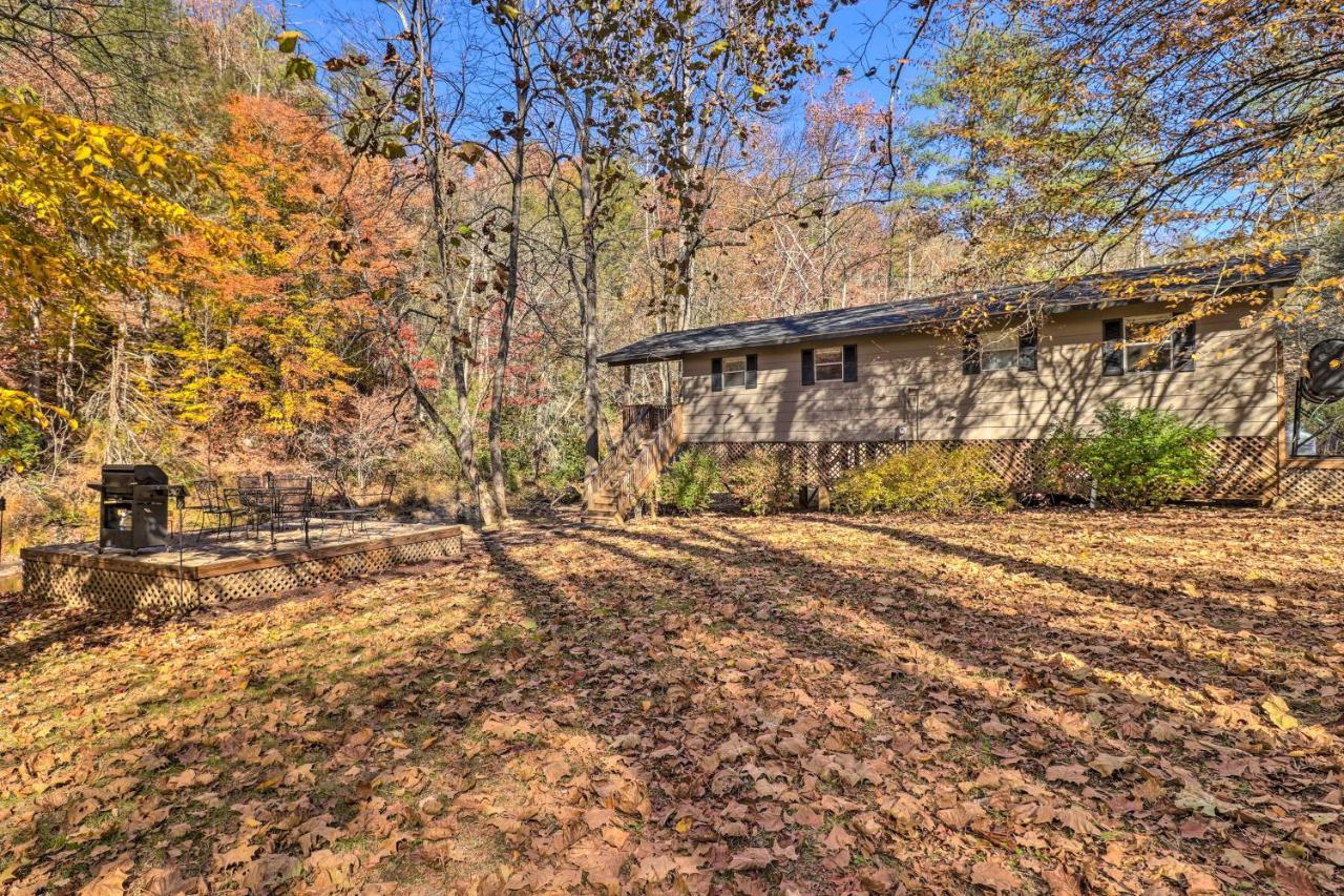 Creekside Retreat With Deck, 18 Miles To Wolf Ridge Βίλα Weaverville Εξωτερικό φωτογραφία